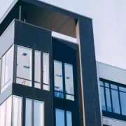 Como convencer o seu cliente da importância da acústica em um projeto arquitetônico